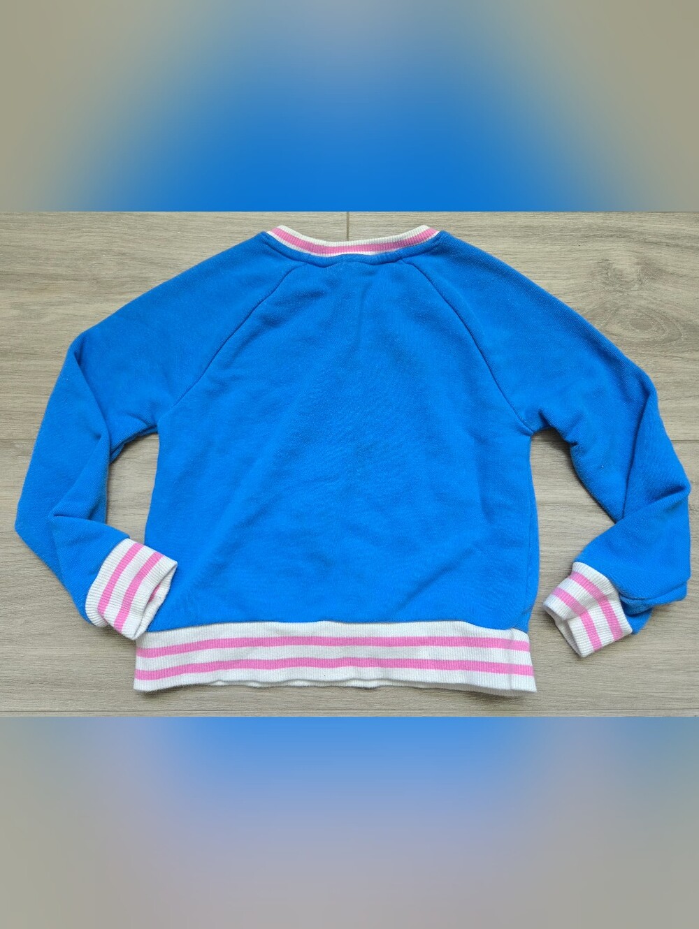 Epic Threads Sweatshirt Outfit - Picture 5 of 10